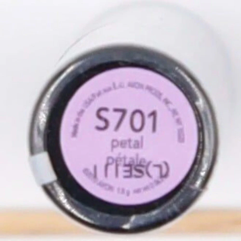 Avon color s701